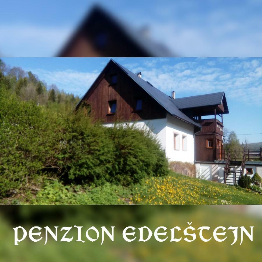Penzion Edelstejn Petrovice  Bagian luar foto